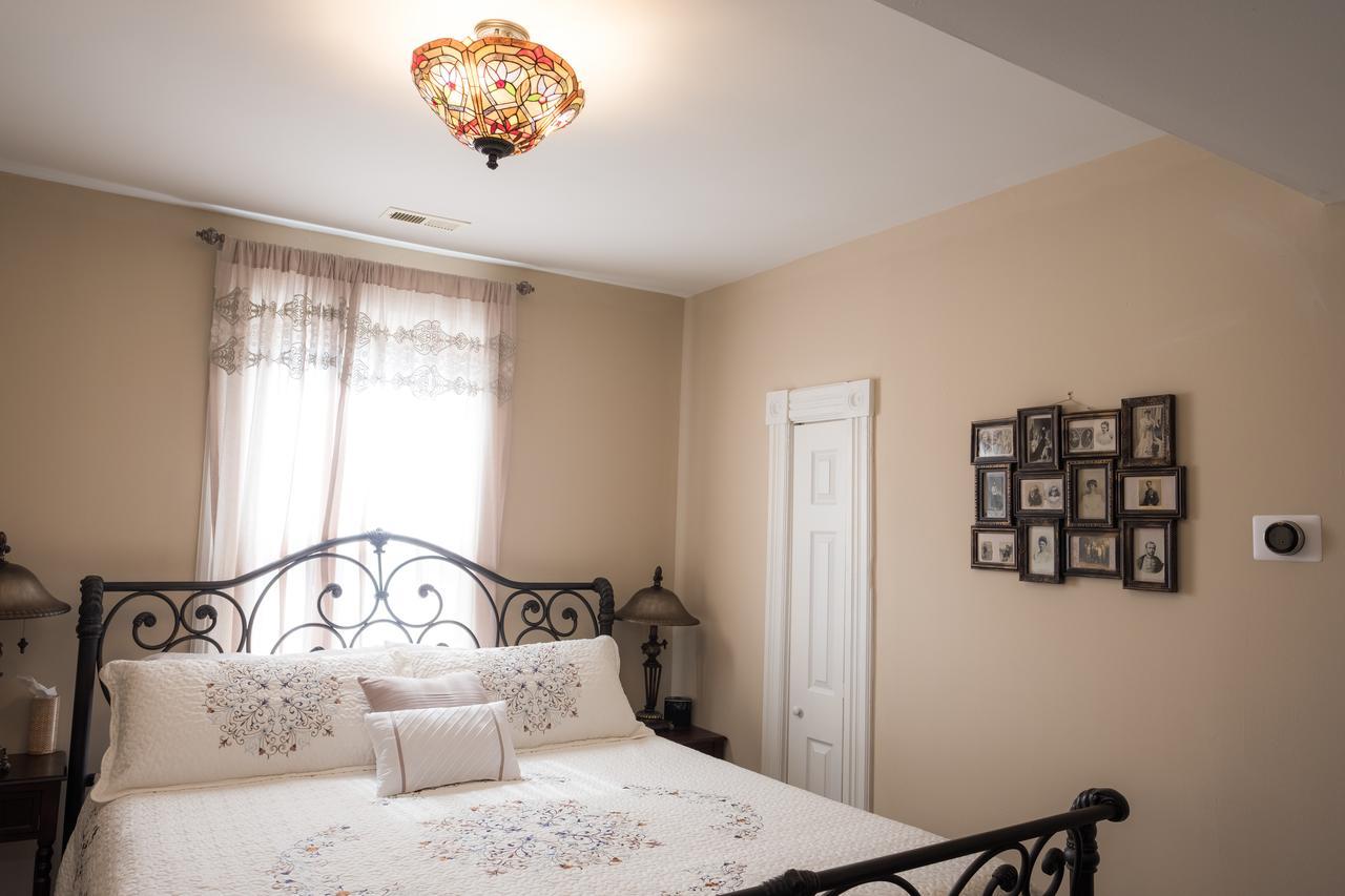 Dennison Street Inn, B & B Colonial Beach Habitación foto
